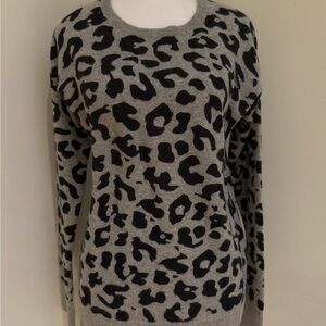 Barneys New York Gray and Black Leopard Print Sweater